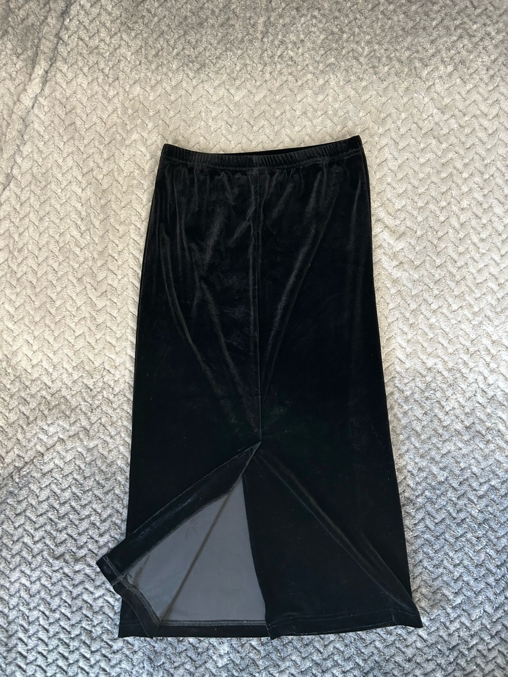 Copper Key Black Velvet Midi Skirt with Back Slit